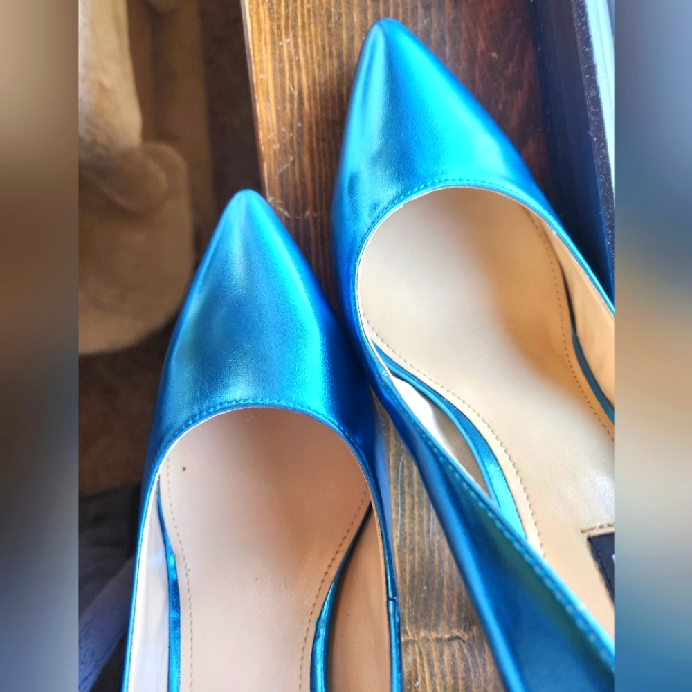 Nine West Blue Metallic Heels - Picture 8 of 11